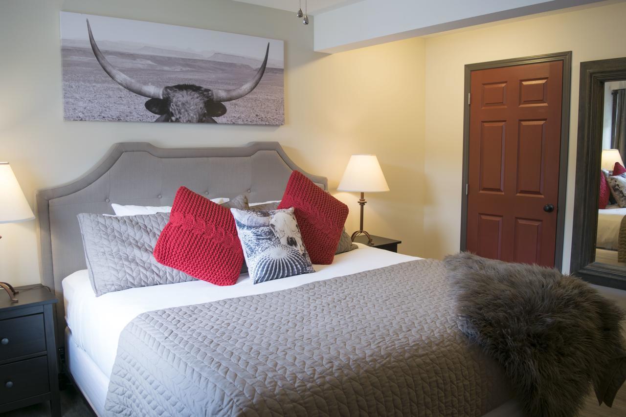 קאנמור Yamnuska Suites מראה חיצוני תמונה